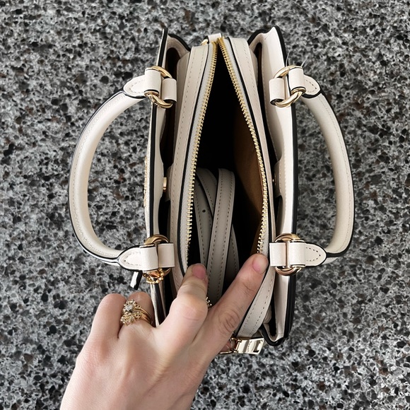 New  Coach Mini Lillie Carryall In Signature Canvas Bag/Leather/Cream/White - Picture 11 of 14